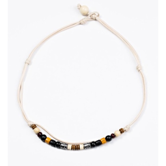 Men’s neck Lace - Picture 2 of 2